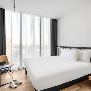 3* Отель Ibis Stadium