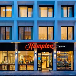 3* Отель Hampton By Hilton Centre